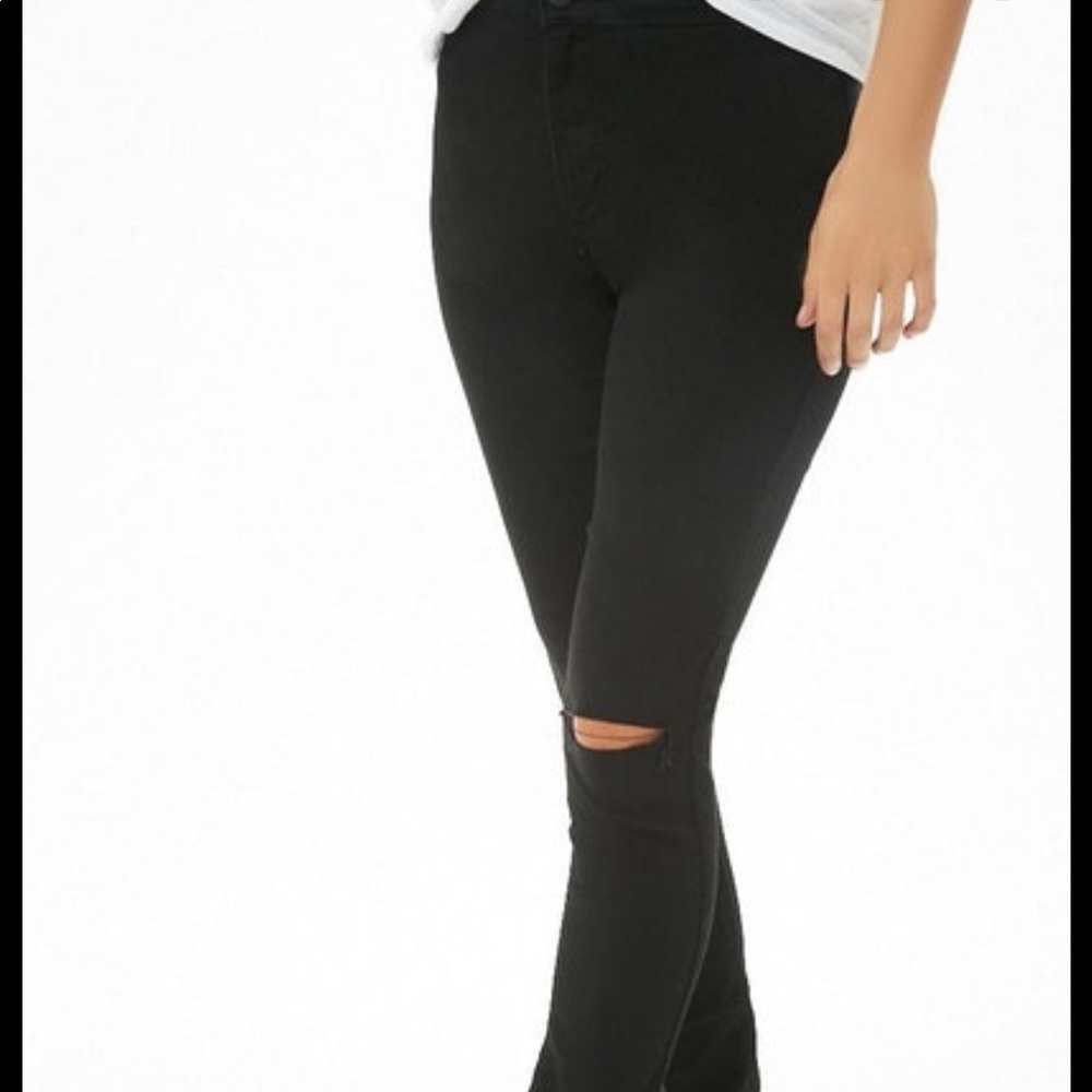 Black Skinny jeans